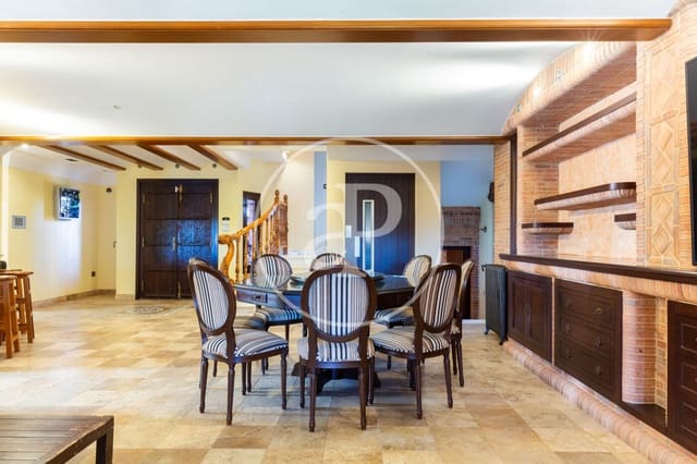 4 soverom Villa til leie i Alginet med svømmebasseng - € 4 500 (Ref: 9652098)