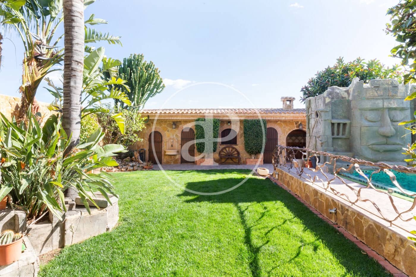 4 soverom Villa til leie i Alginet med svømmebasseng - € 4 500 (Ref: 9652098)