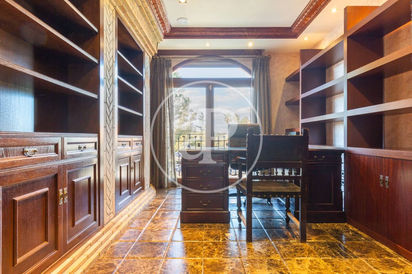 4 soverom Villa til leie i Alginet med svømmebasseng - € 4 500 (Ref: 9652098)