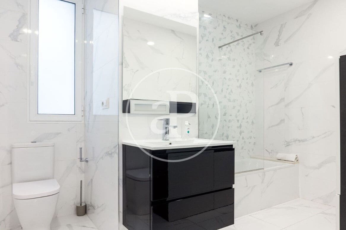 5 sypialnia Apartament do wynajęcia w Miasto Walencja - 3 500 € (Ref: 9659510)