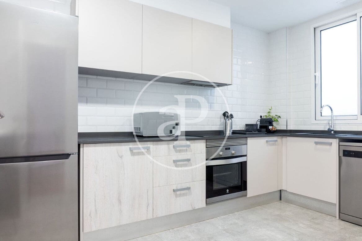 5 sypialnia Apartament do wynajęcia w Miasto Walencja - 3 500 € (Ref: 9659510)