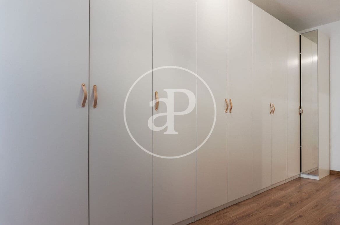 5 sypialnia Apartament do wynajęcia w Miasto Walencja - 3 500 € (Ref: 9659510)