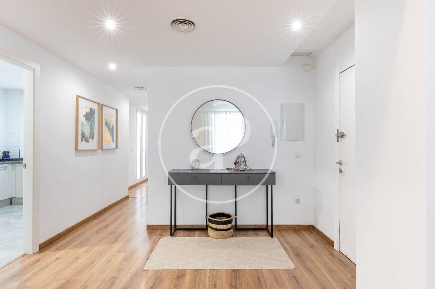 5 bedroom Apartment for rent in Valencia city - € 3,300 (Ref: 9659510)