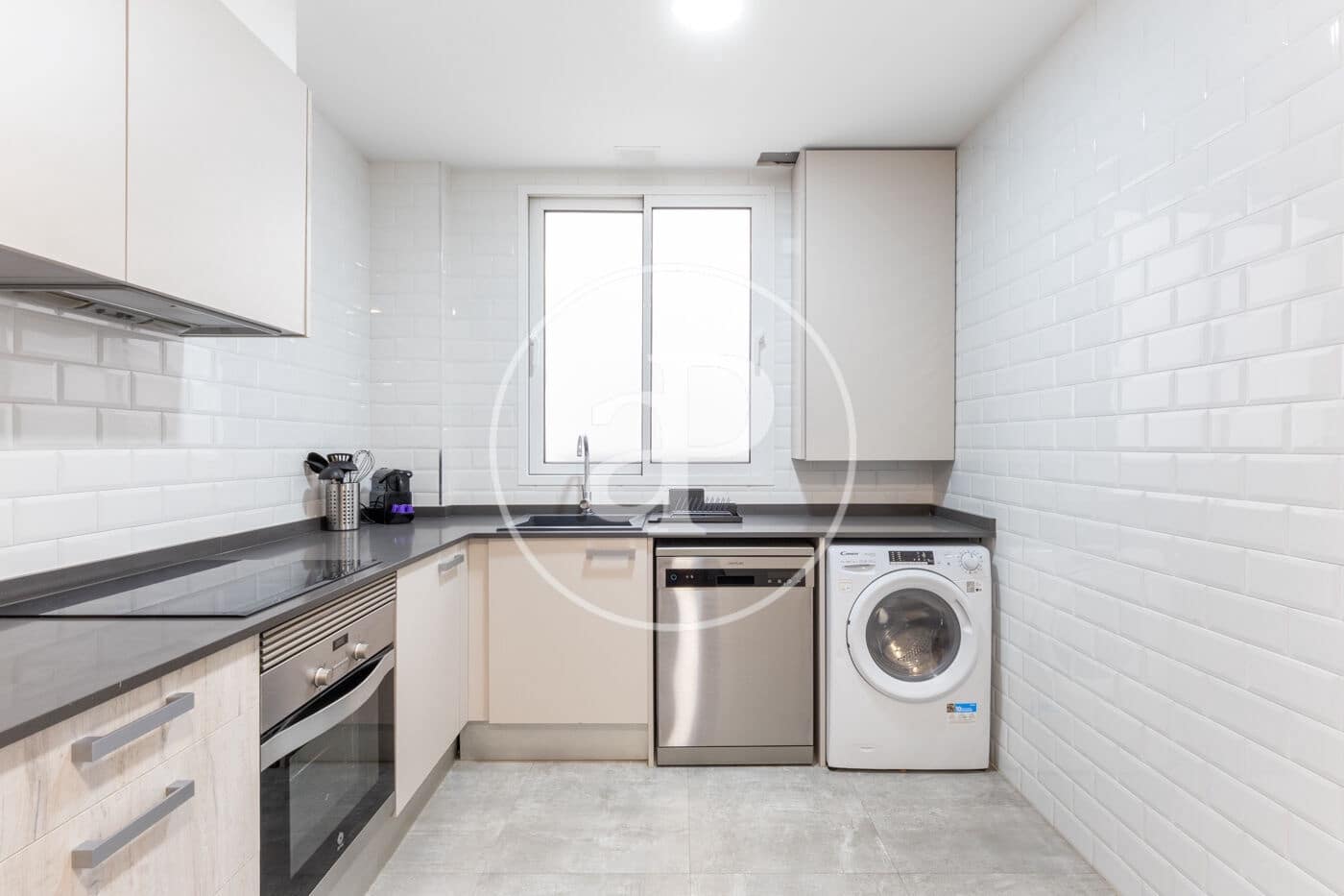 5 bedroom Apartment for rent in Valencia city - € 3,300 (Ref: 9659510)