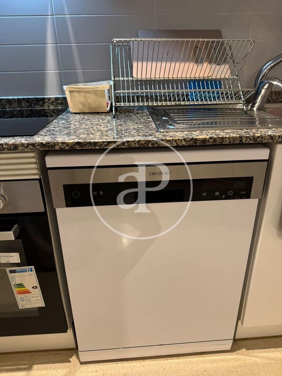 Apartamento de 2 habitaciones en València ciudad en alquiler - 1.850 € (Ref: 9666603)