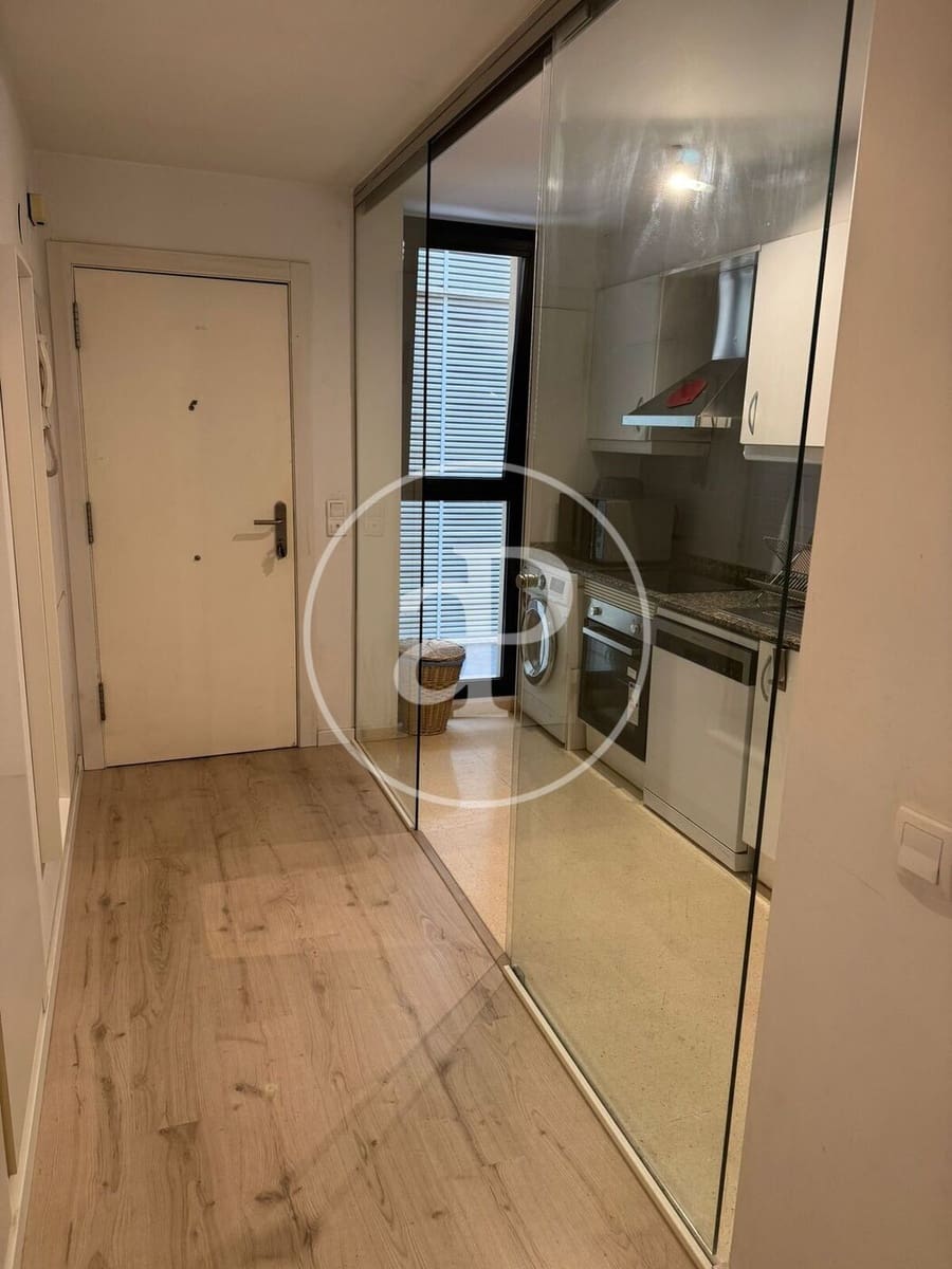 Apartamento de 2 habitaciones en València ciudad en alquiler - 1.850 € (Ref: 9666603)