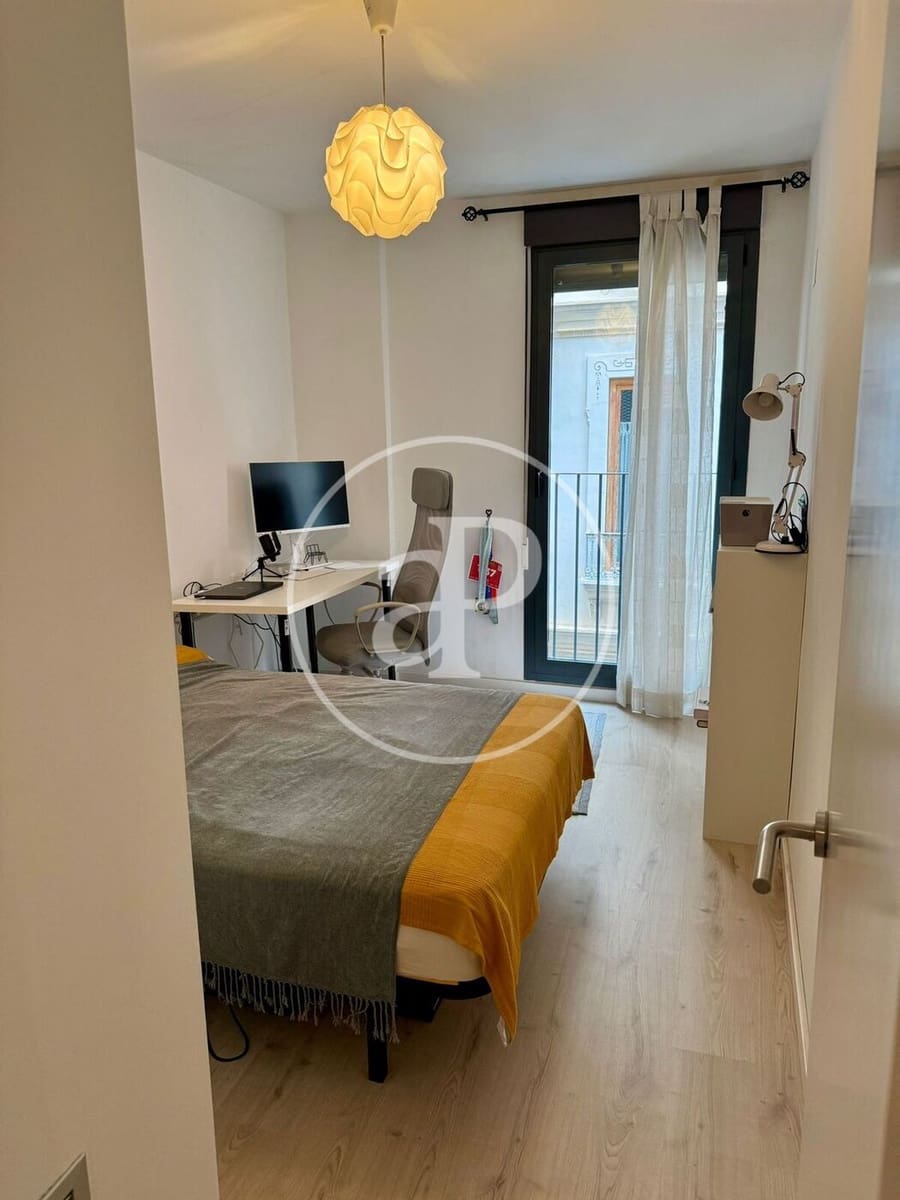 Apartamento de 2 habitaciones en València ciudad en alquiler - 1.850 € (Ref: 9666603)