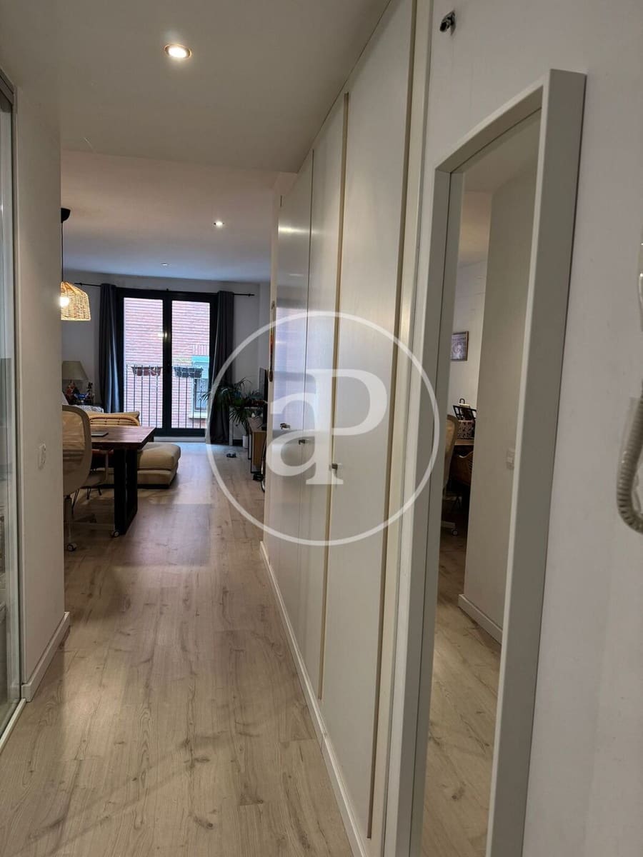 Apartamento de 2 habitaciones en València ciudad en alquiler - 1.850 € (Ref: 9666603)