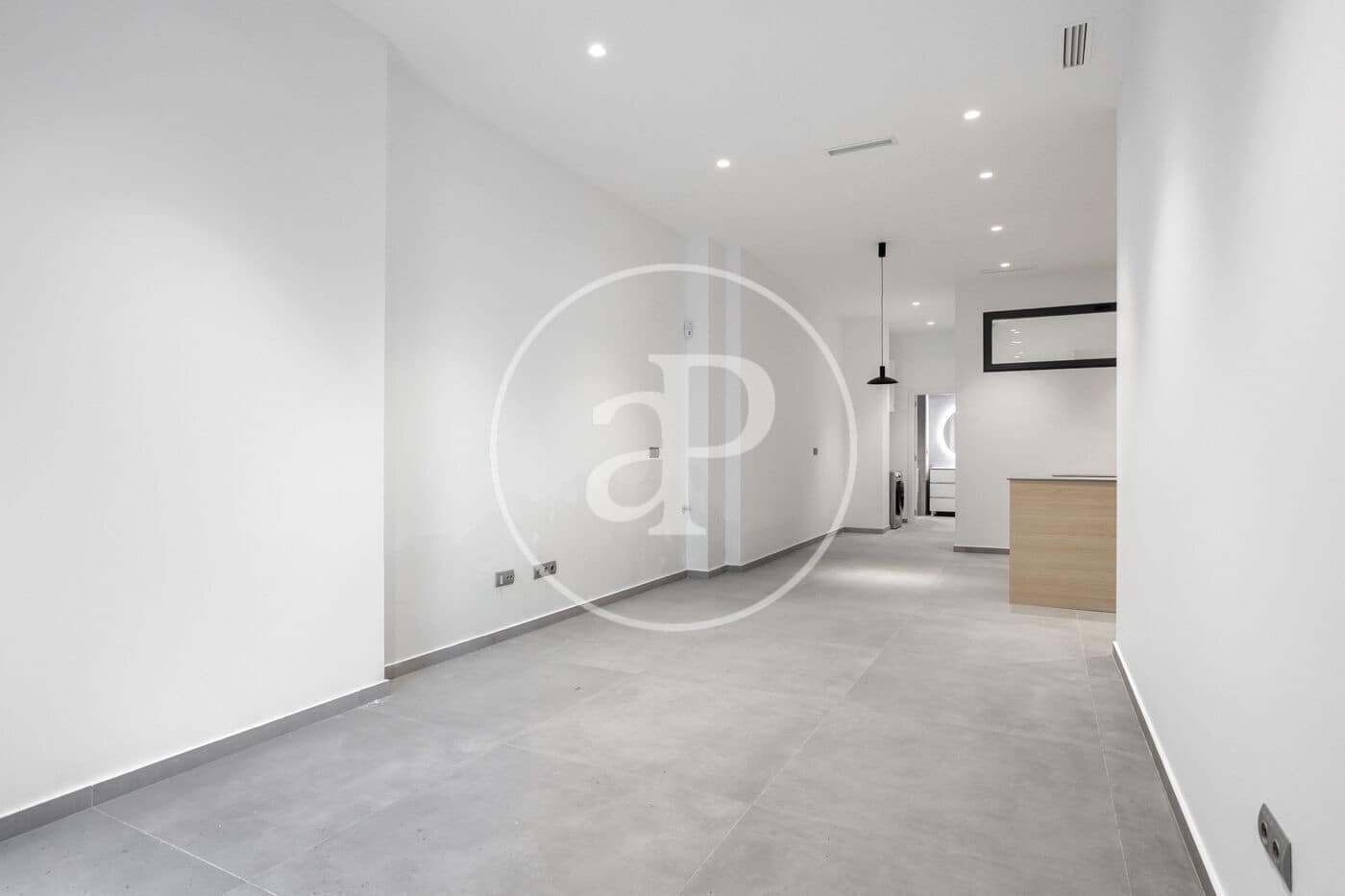 Apartamento de 2 habitaciones en València ciudad en alquiler - 1.100 € (Ref: 9674312)