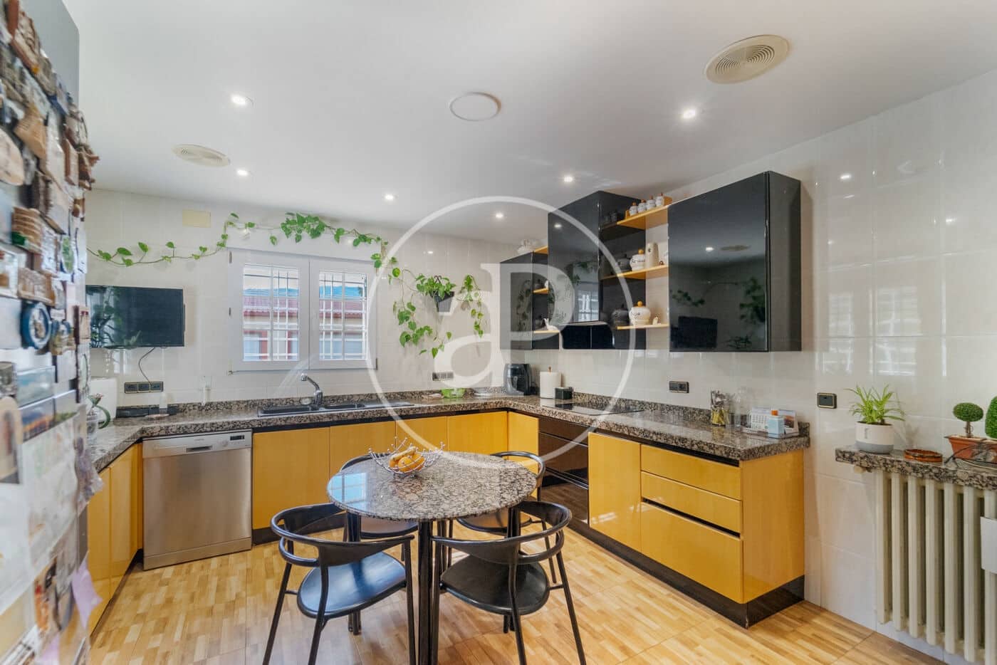 4 bedroom Villa for sale in Alcoy / Alcoi with pool - € 430,000 (Ref: 9674315)