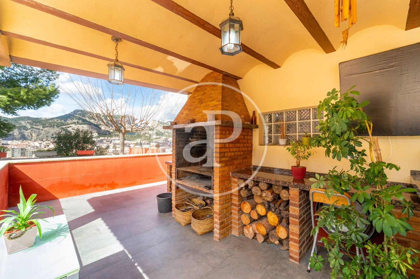 4 bedroom Villa for sale in Alcoy / Alcoi with pool - € 430,000 (Ref: 9674315)