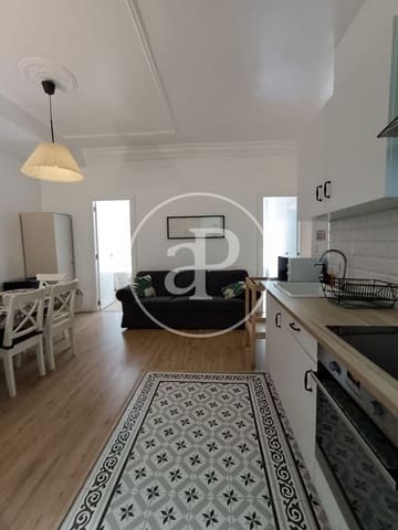 4 soverom Leilighet til leie i El Carme, Valencia by - € 2 000 (Ref: 9677573)