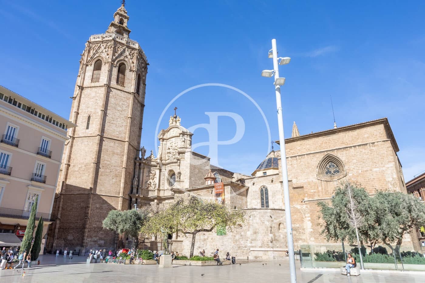 Appartement de 4 chambres à louer à Valence ville - 2 000 € (Ref: 9677573)