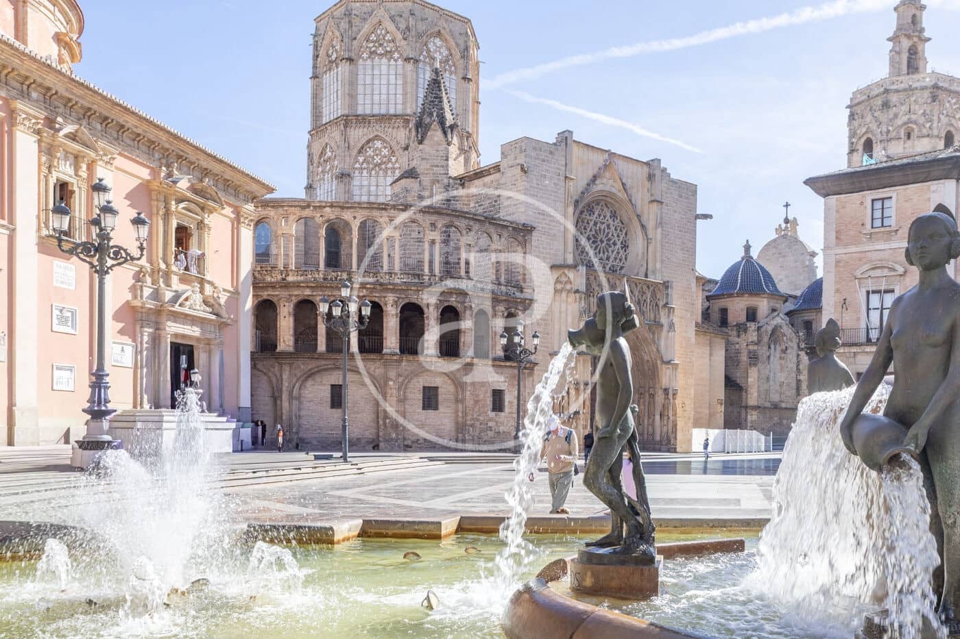 Appartement de 4 chambres à louer à Valence ville - 2 000 € (Ref: 9677573)