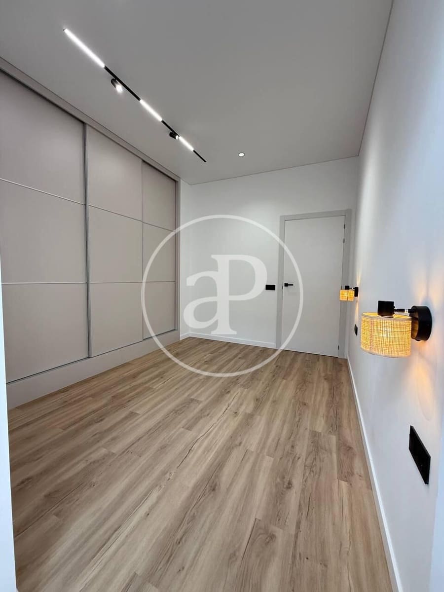 2 soverom Leilighet til salgs i Valencia by - € 399 000 (Ref: 9677575)