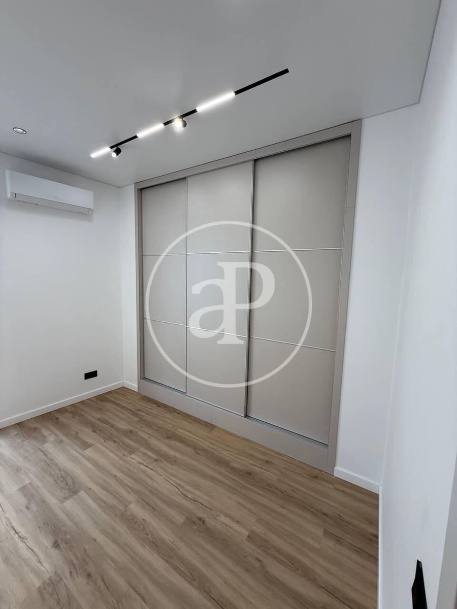 2 soverom Leilighet til salgs i Valencia by - € 399 000 (Ref: 9677575)