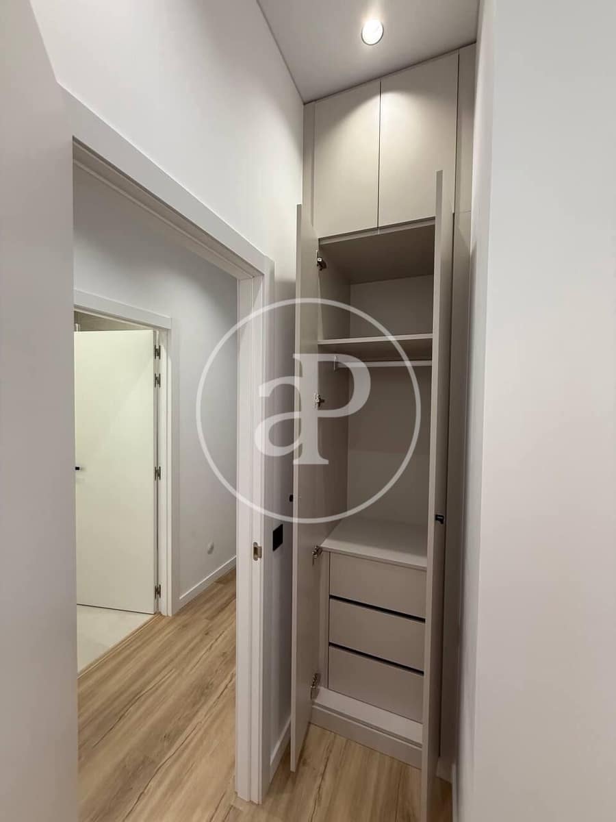 2 soverom Leilighet til salgs i Valencia by - € 399 000 (Ref: 9677575)