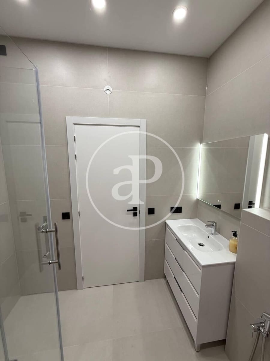 2 soverom Leilighet til salgs i Valencia by - € 399 000 (Ref: 9677575)