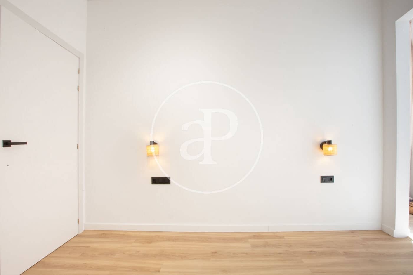 2 soveværelse Lejlighed til salg i Valencia by - € 399.000 (Ref: 9677575)