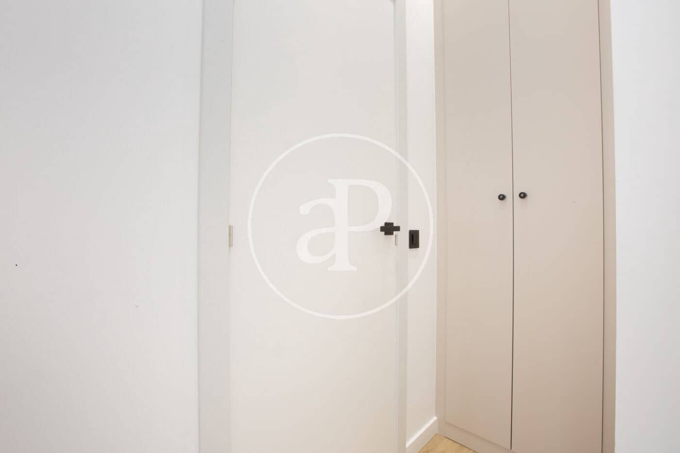 2 soveværelse Lejlighed til salg i Valencia by - € 399.000 (Ref: 9677575)