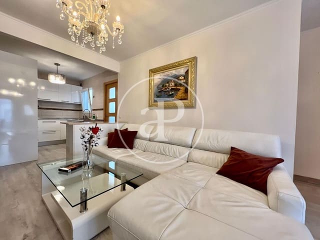 Apartamento de 3 habitaciones en Pueblo - Urbanizaciones, Alfaz del Pi / L'Alfàs del Pi en venta - 198.800 € (Ref: 9686521)