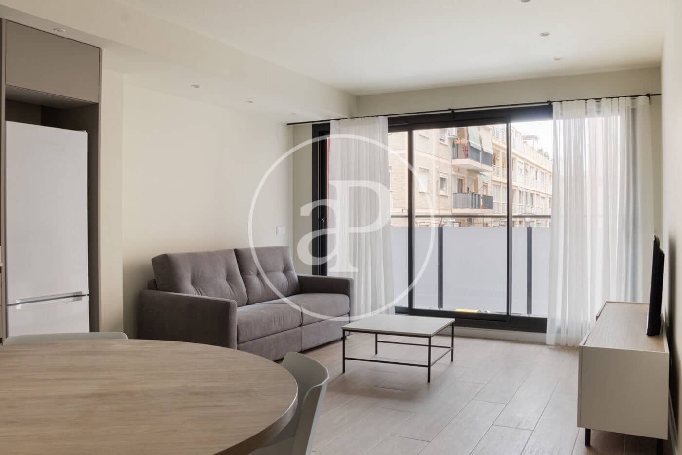 1 sypialnia Apartament do wynajęcia w Miasto Walencja - 1 250 € (Ref: 9686523)