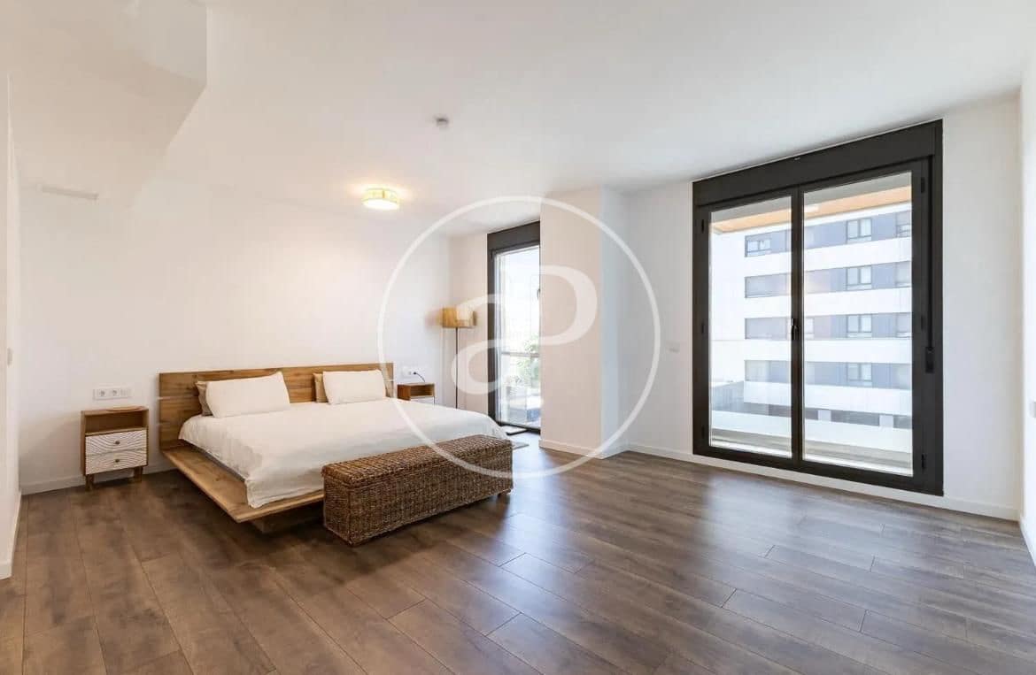 2 slaapkamer Appartement te koop in Valencia stad met zwembad - € 520.000 (Ref: 9686526)