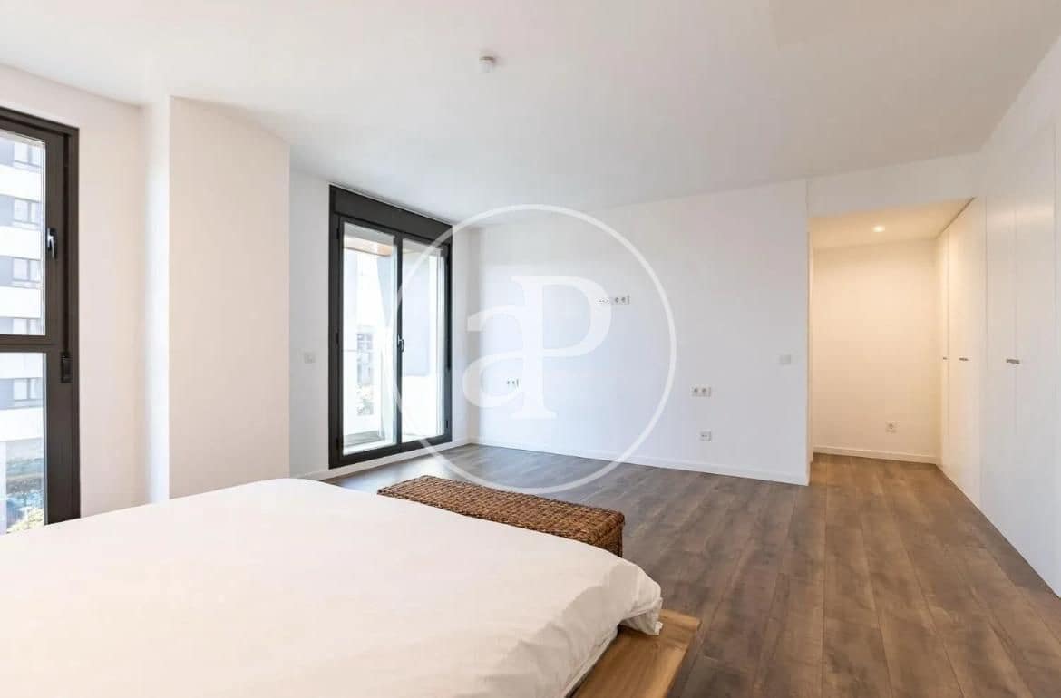 2 slaapkamer Appartement te koop in Valencia stad met zwembad - € 520.000 (Ref: 9686526)