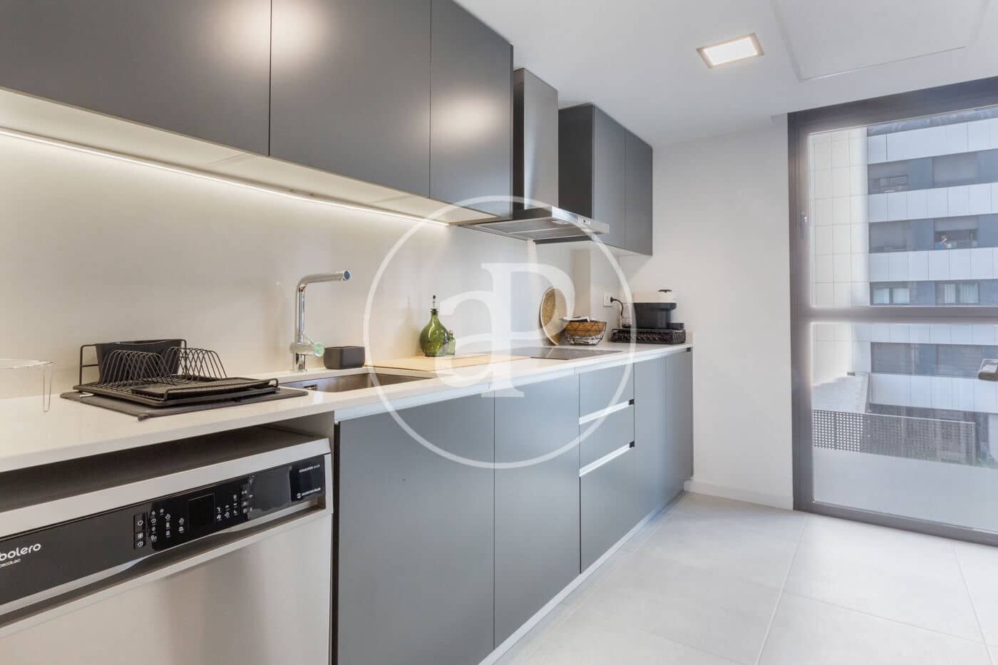 2 slaapkamer Appartement te koop in Valencia stad met zwembad - € 520.000 (Ref: 9686526)