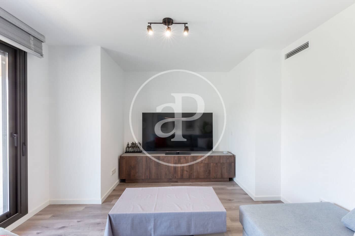 2 slaapkamer Appartement te koop in Valencia stad met zwembad - € 520.000 (Ref: 9686526)