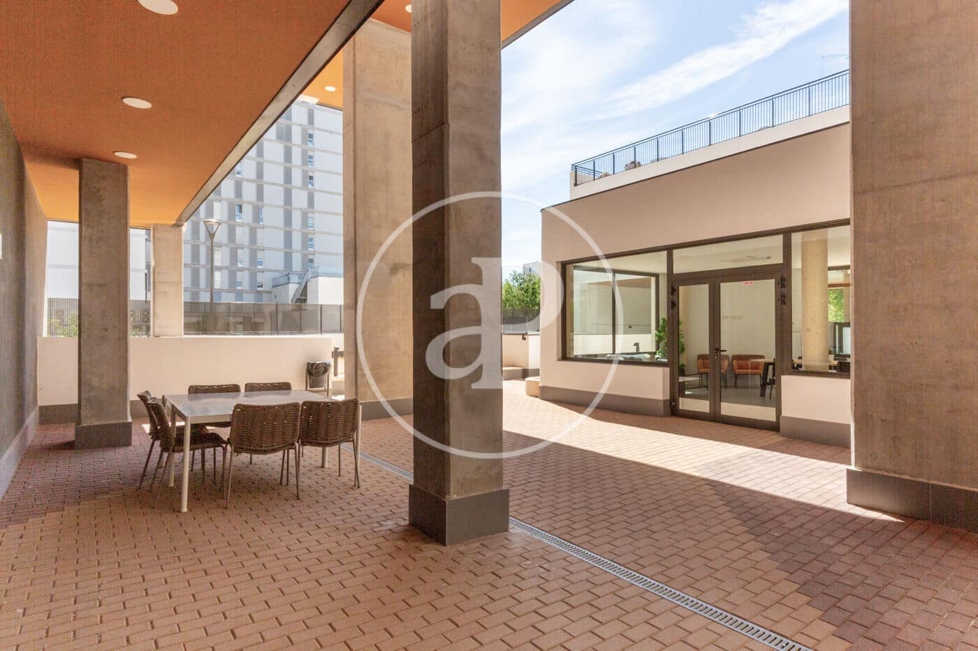 2 slaapkamer Appartement te koop in Valencia stad met zwembad - € 520.000 (Ref: 9686526)