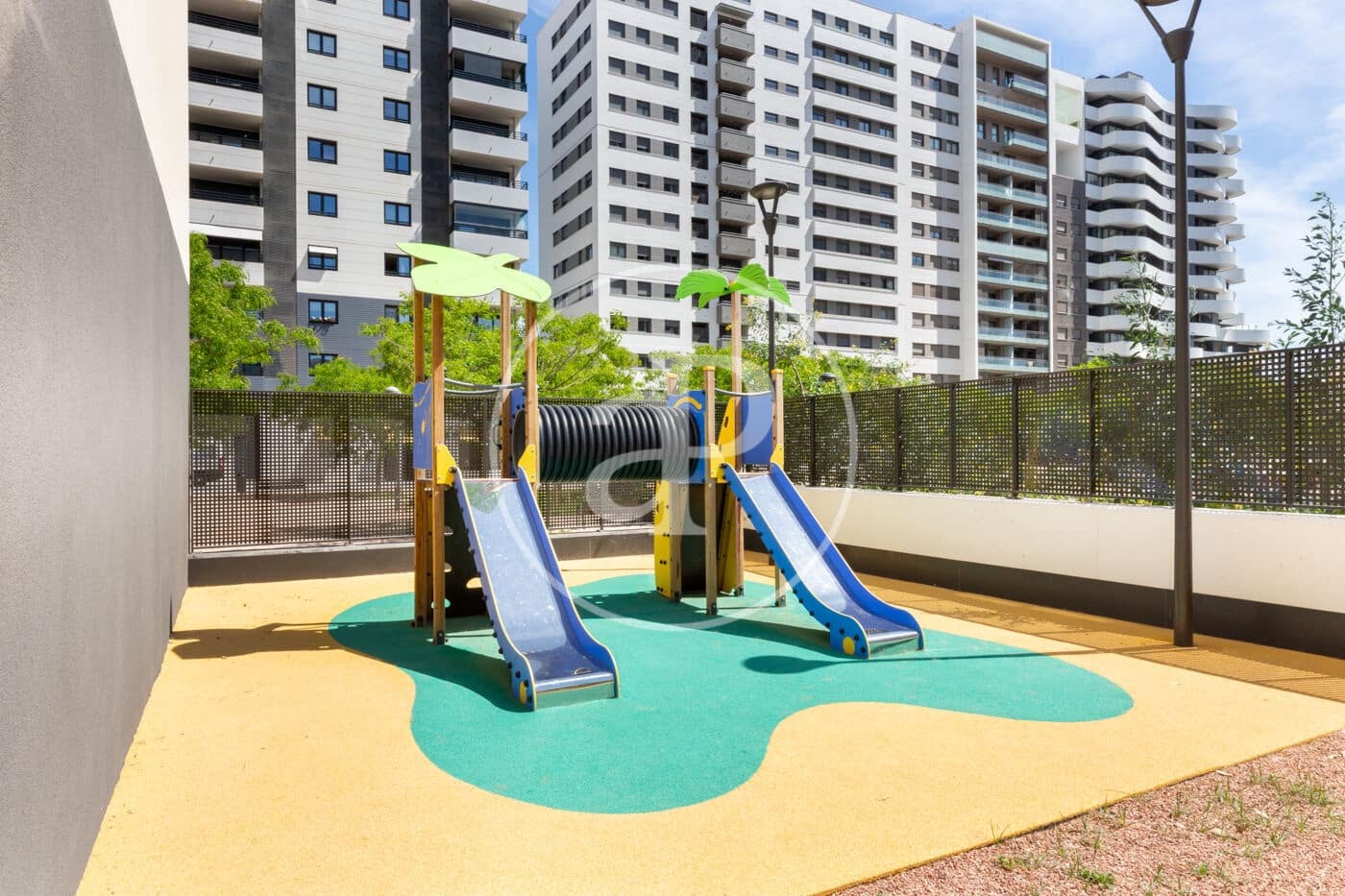 2 slaapkamer Appartement te koop in Valencia stad met zwembad - € 520.000 (Ref: 9686526)