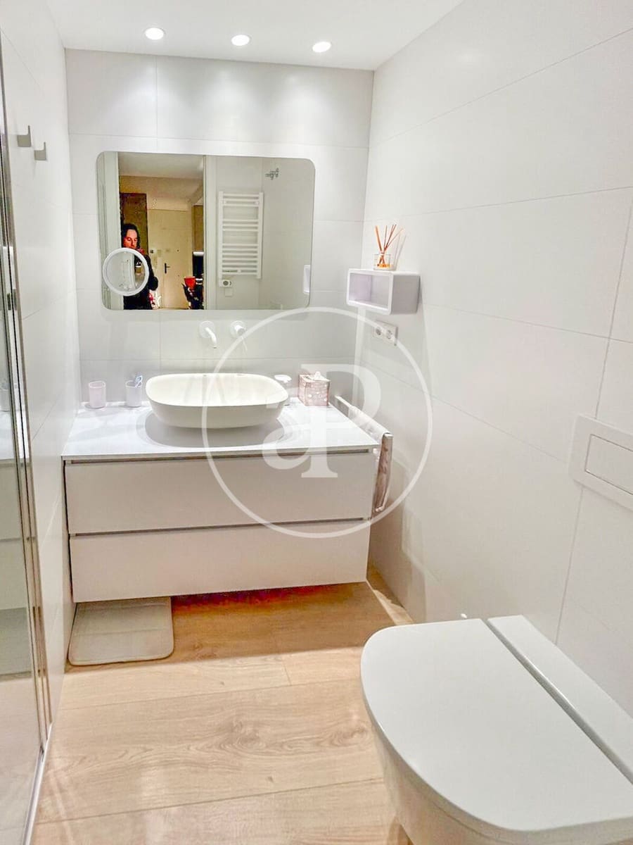 Apartamento de 3 habitaciones en València ciudad en venta - 760.000 € (Ref: 9686527)