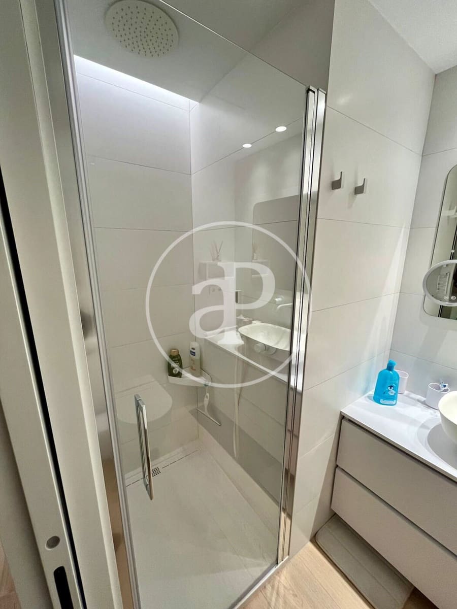 Apartamento de 3 habitaciones en València ciudad en venta - 760.000 € (Ref: 9686527)