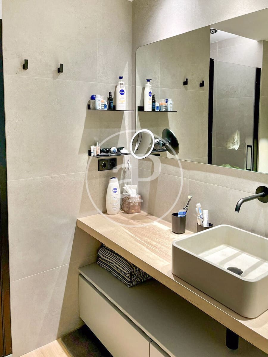 Apartamento de 3 habitaciones en València ciudad en venta - 760.000 € (Ref: 9686527)