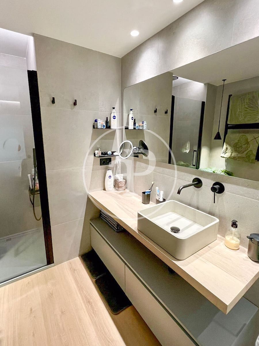 Apartamento de 3 habitaciones en València ciudad en venta - 760.000 € (Ref: 9686527)