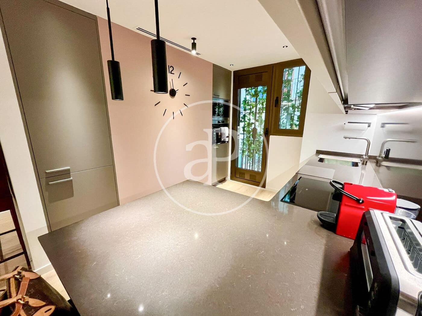 Apartamento de 3 habitaciones en València ciudad en venta - 760.000 € (Ref: 9686527)