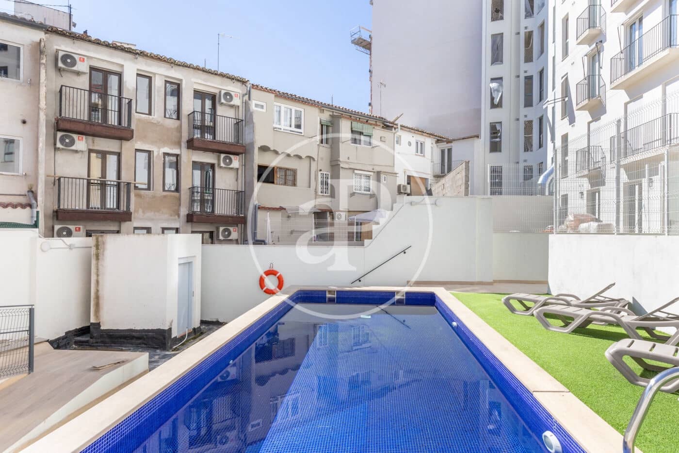 2 quarto Apartamento para arrendar em Valencia cidade com piscina - 2 200 € (Ref: 9686528)