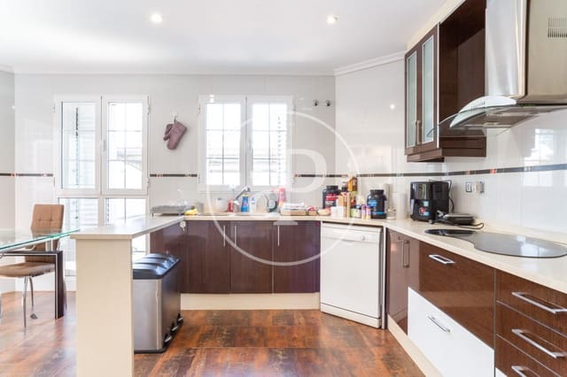 4 bedroom Villa for rent in L'Eliana with pool - € 3,900 (Ref: 9686529)