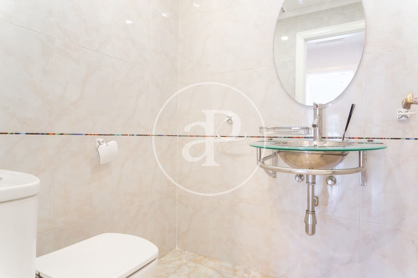 4 bedroom Villa for rent in L'Eliana with pool - € 3,900 (Ref: 9686529)