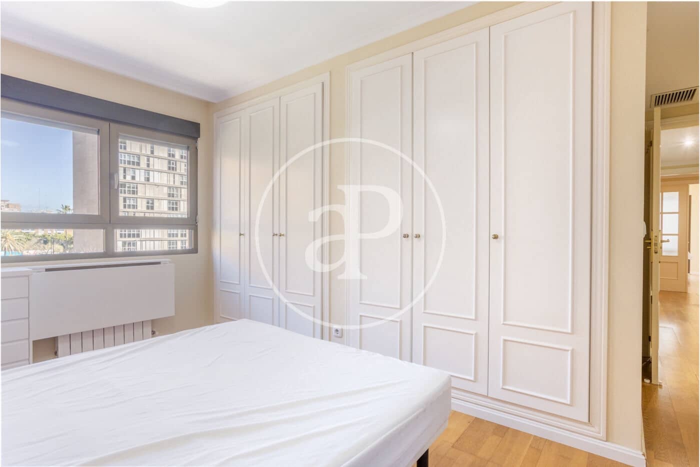 Apartamento de 3 habitaciones en València ciudad en alquiler con piscina - 2.500 € (Ref: 9690682)