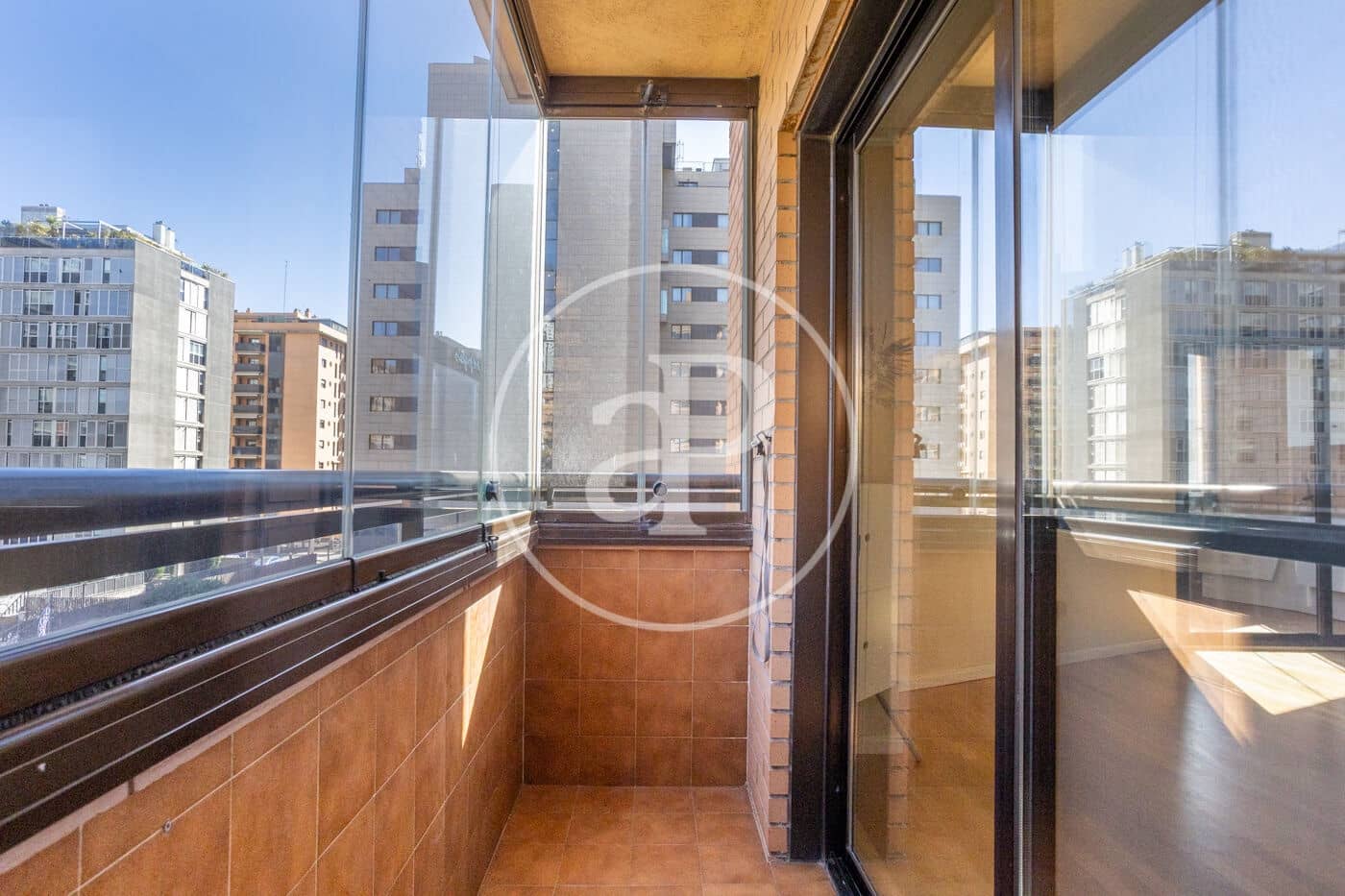 Apartamento de 3 habitaciones en València ciudad en alquiler con piscina - 2.500 € (Ref: 9690682)