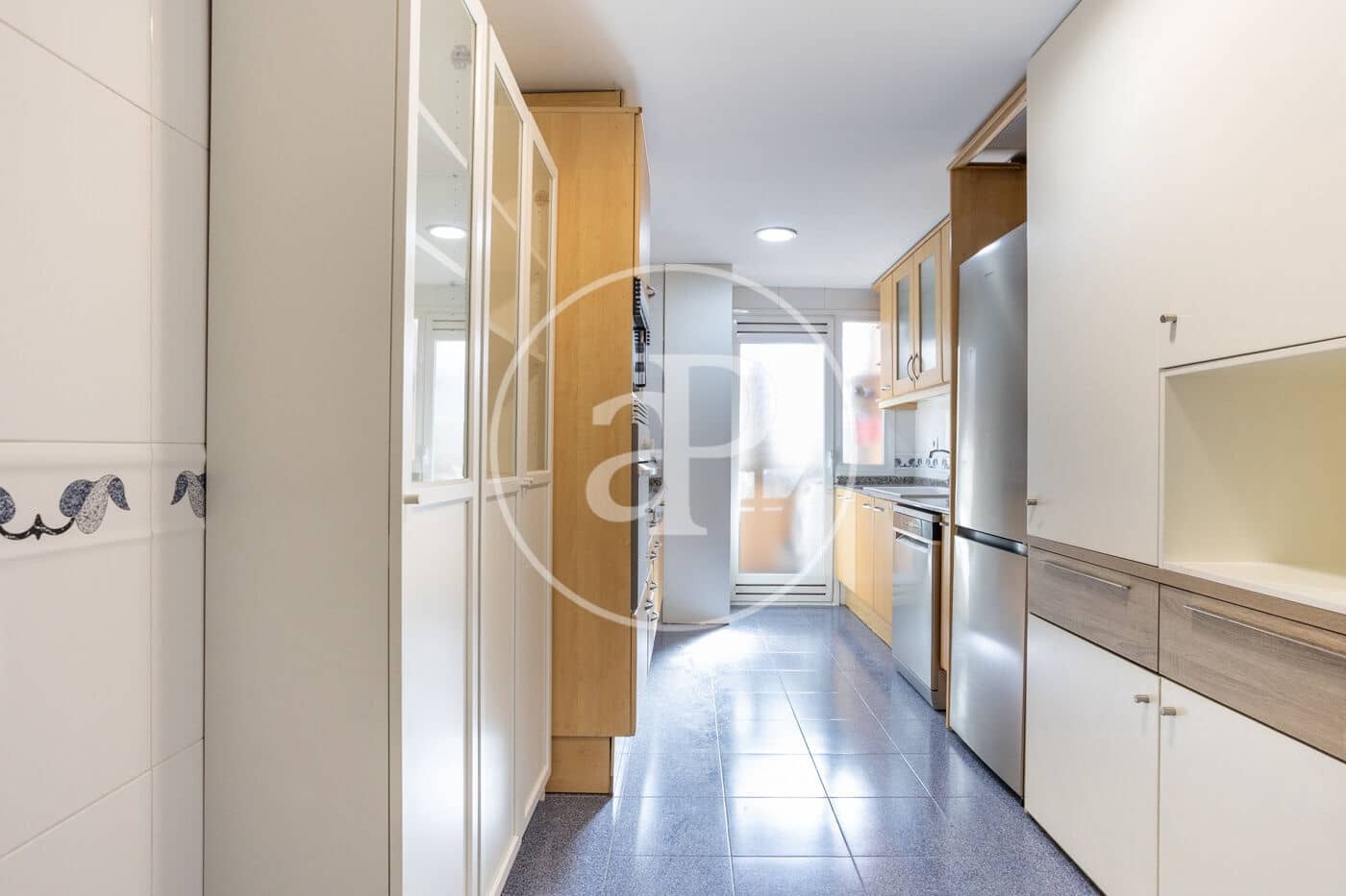Apartamento de 3 habitaciones en València ciudad en alquiler con piscina - 2.500 € (Ref: 9690682)