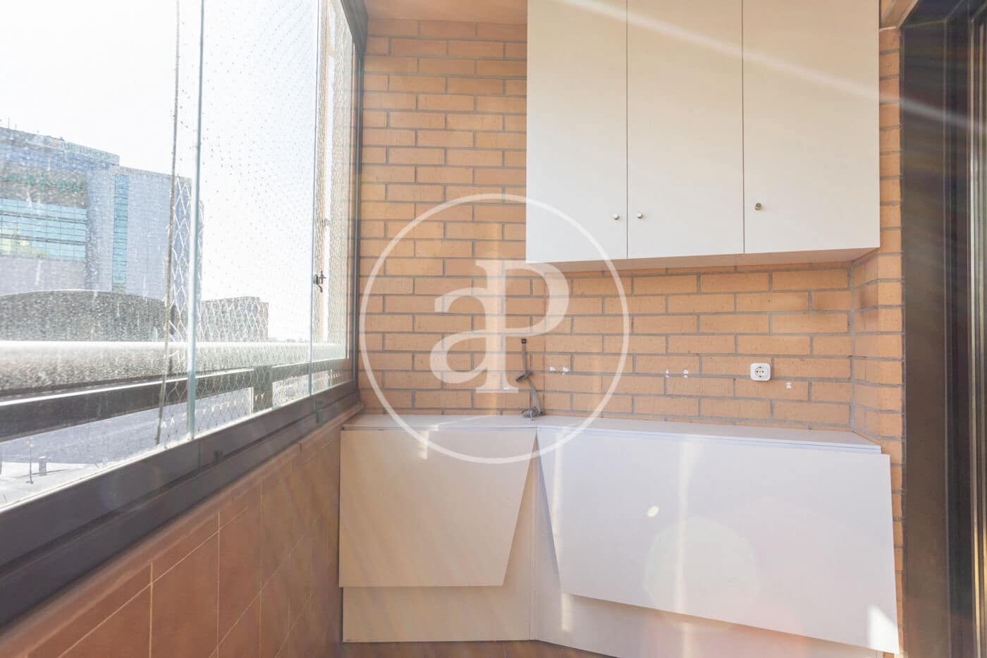 Apartamento de 3 habitaciones en València ciudad en alquiler con piscina - 2.500 € (Ref: 9690682)