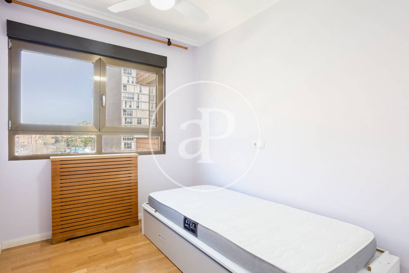 Apartamento de 3 habitaciones en València ciudad en alquiler con piscina - 2.500 € (Ref: 9690682)