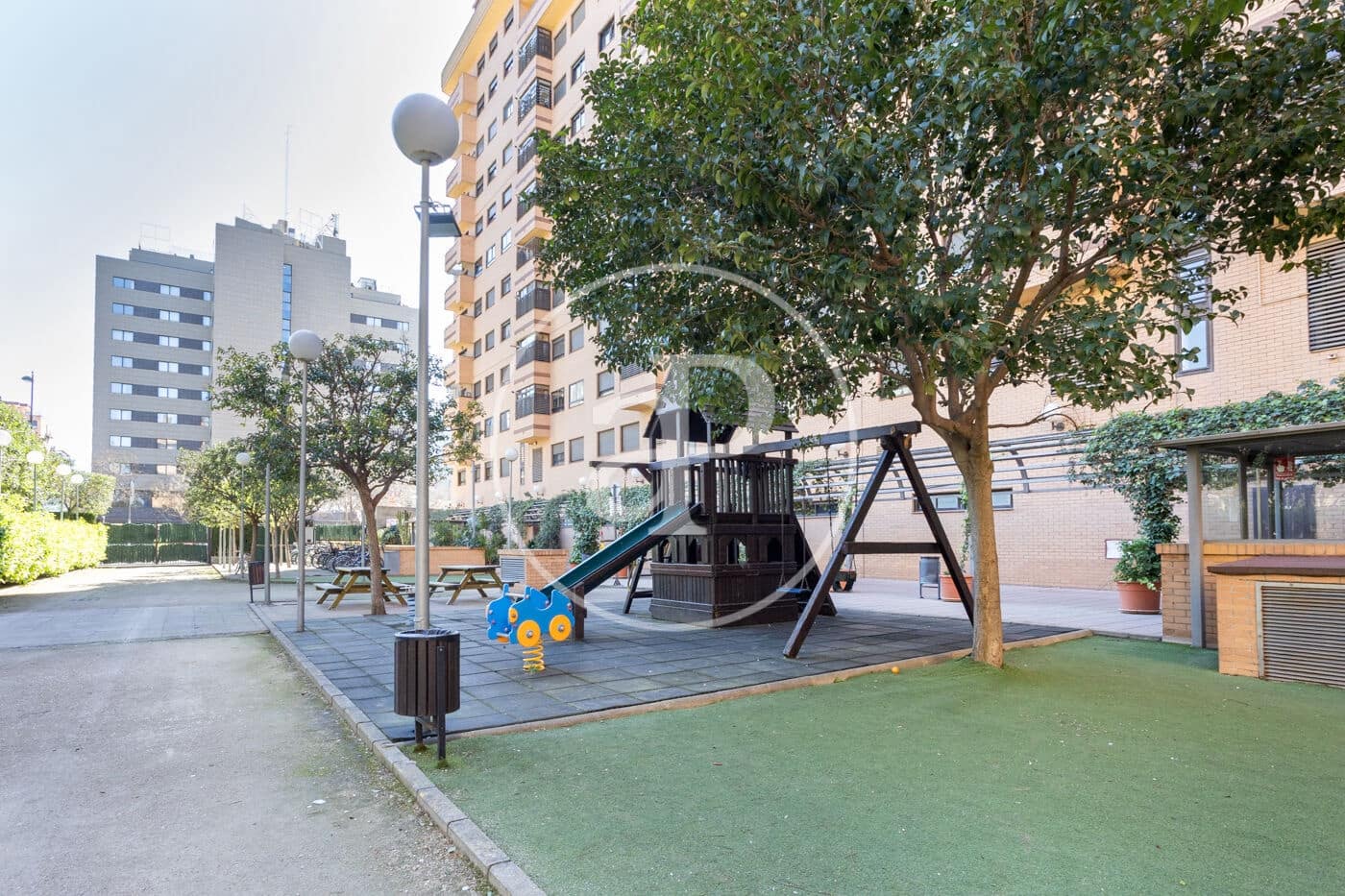 Apartamento de 3 habitaciones en València ciudad en alquiler con piscina - 2.500 € (Ref: 9690682)