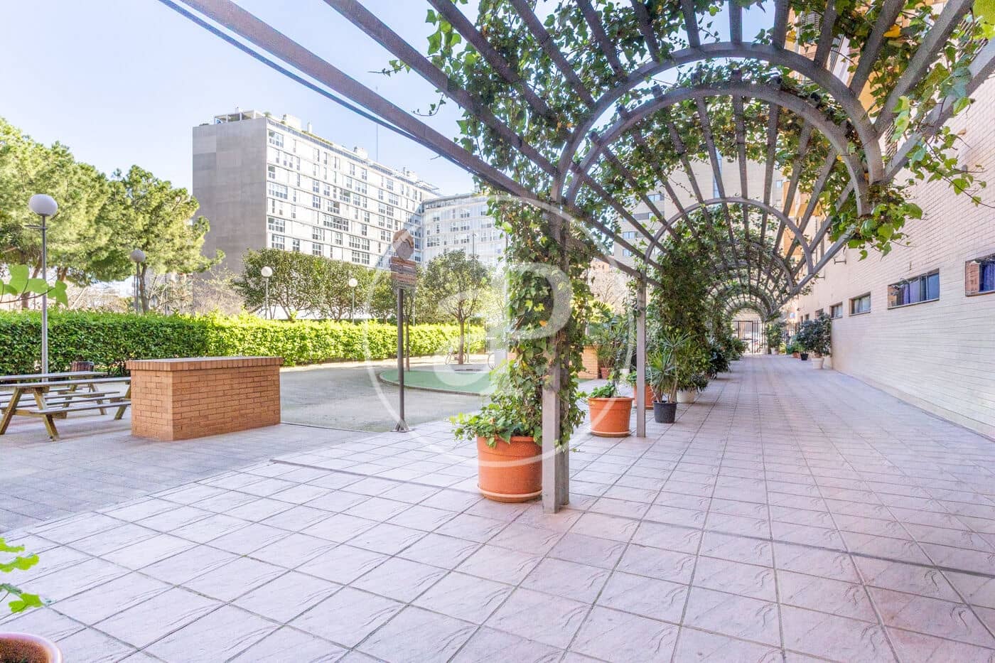 Apartamento de 3 habitaciones en València ciudad en alquiler con piscina - 2.500 € (Ref: 9690682)