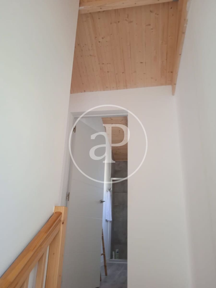 Villa/Maison de 4 chambres à louer à L'Eliana avec piscine - 2 300 € (Ref: 9690683)