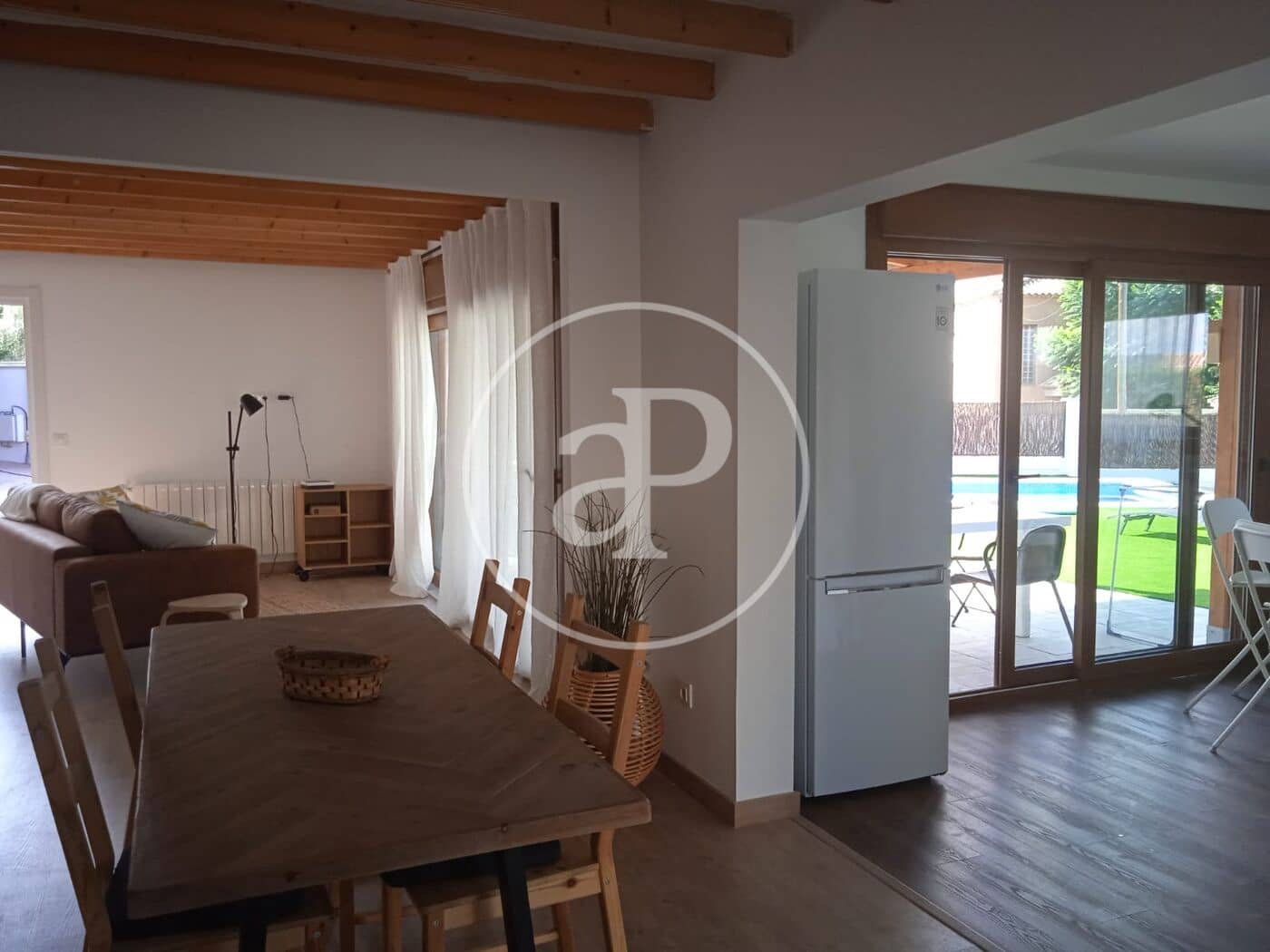 Villa/Maison de 4 chambres à louer à L'Eliana avec piscine - 2 300 € (Ref: 9690683)