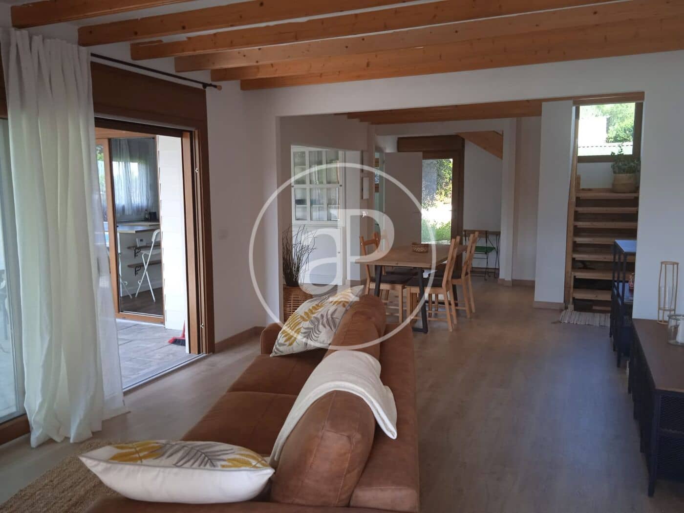 Villa/Maison de 4 chambres à louer à L'Eliana avec piscine - 2 300 € (Ref: 9690683)